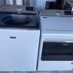 Maytag Top Load Washer & Dryer Set 