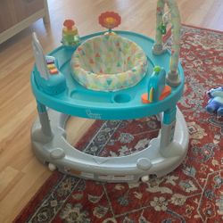 Brand New Babytrend bounce N’ Dance 4 In 1 Activity Center Walker