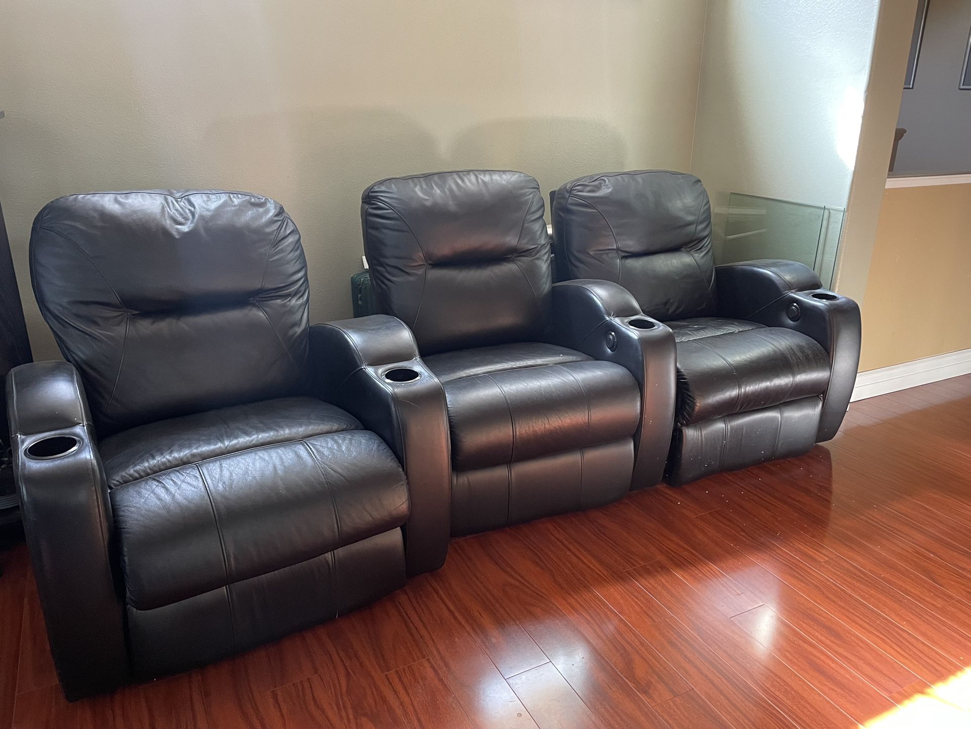 Home Theater Recliner Chairs