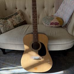 Squier By fender