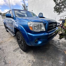 Tacoma 2007 great shape