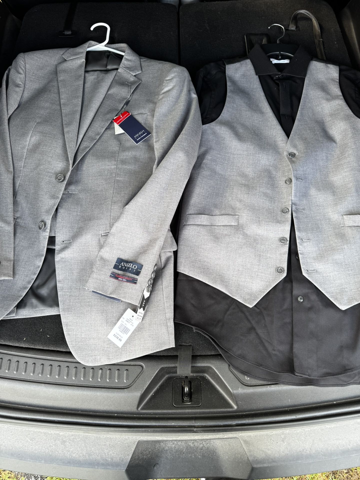 Angelo Rossi 3 Piece Suit, Grey And Black