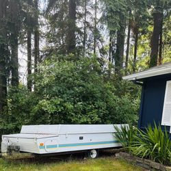 Coleman 1998 Pop Up Trailer 