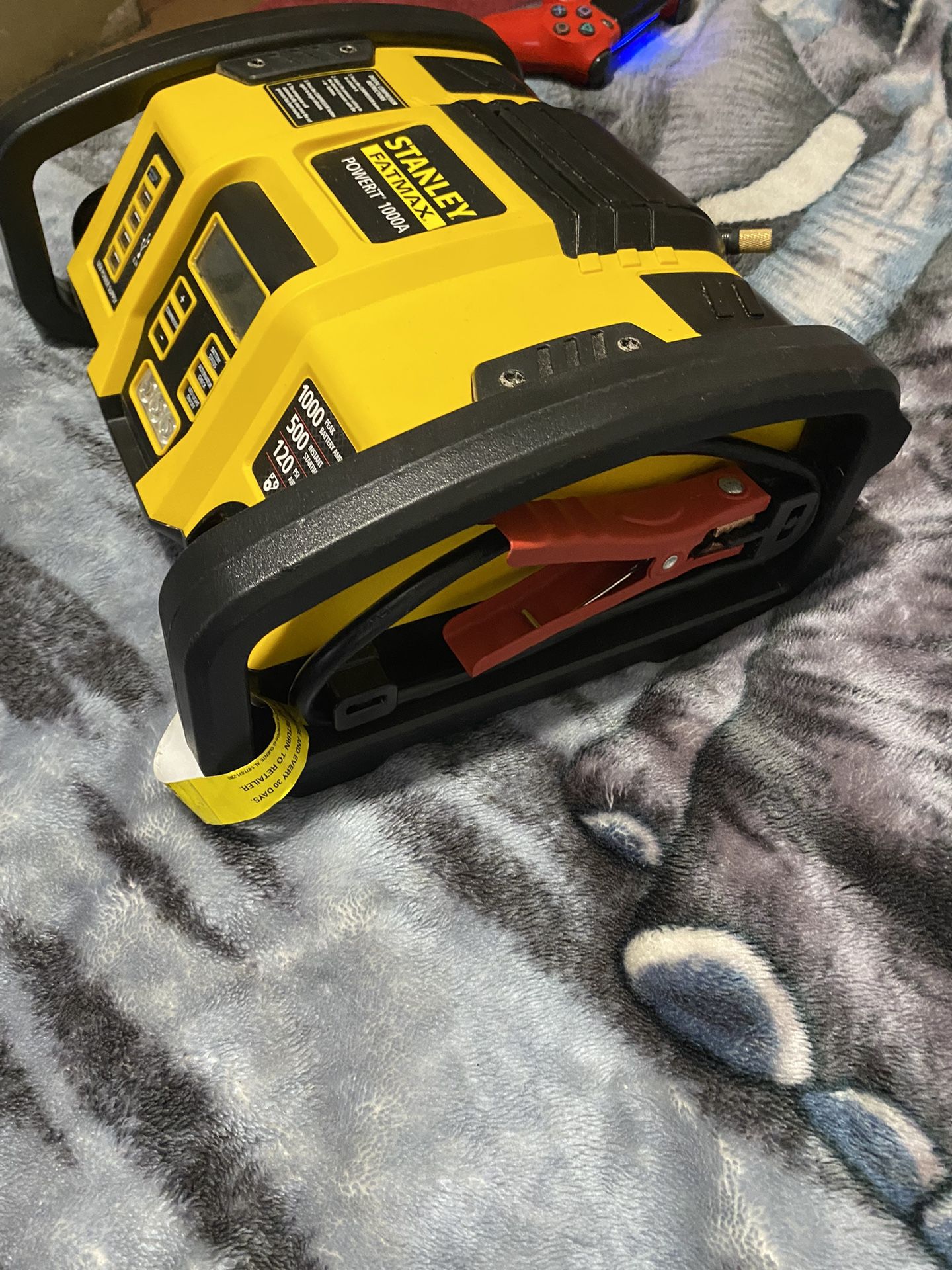 Portable Battery Charger Stanley Fatmax Powerit 1000 Amp Power for Sale