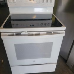 GE  Electric Stove 
