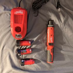 M4 4V Lithium-Ion Cordless 1/4 in. Hex Screwdriver 2-Battery Kit