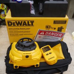 DEWALT DW074KD 100ft Self Leveling Interior/Exterior Rotary Laser Kit. new open box. 