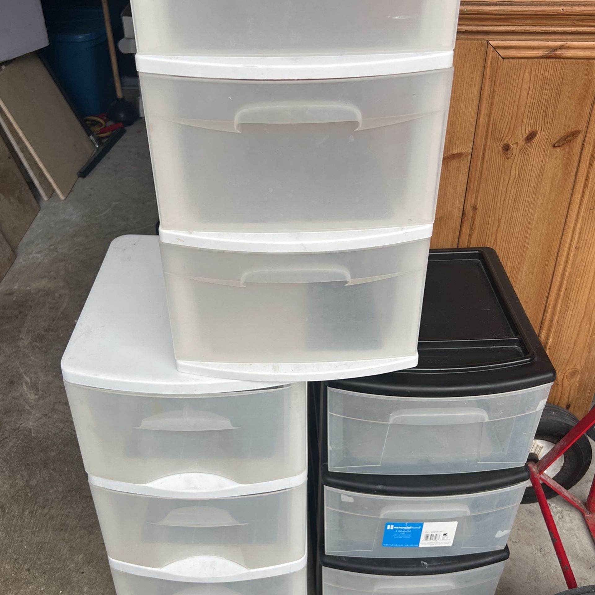 Plastic Storage Containers 