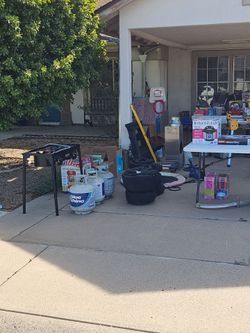 Yard Sale/Moving Sale