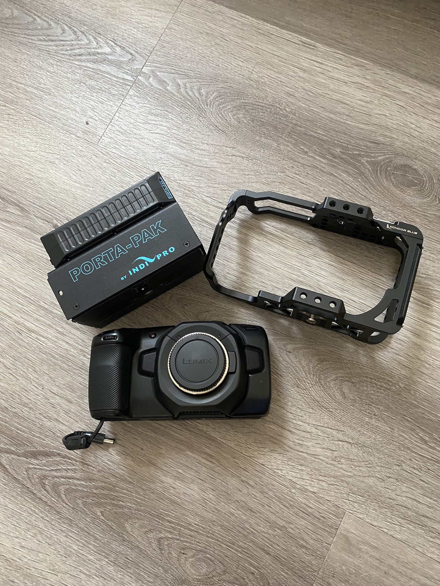 Camera - Black Magic Pocket Cinema Camera 4k ( BMPCC4K ) bundle