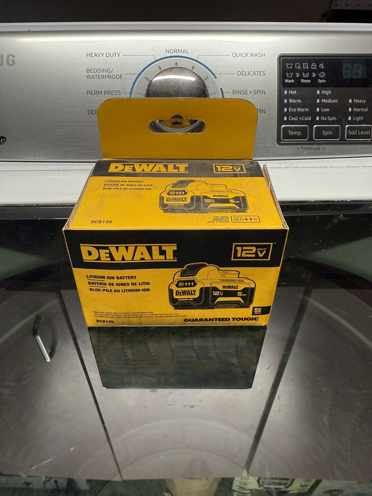 Brand new DeWalt 12v 5 ah battery