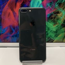 Factory Unlocked Iphone 8 plus 64 gb comes with store warranty 