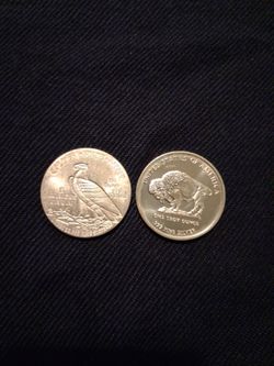 2 Indian Heads Silver Rounds. 999