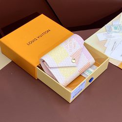Lv Women’s Wallet With Box New 