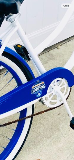 Dodger theme beach cruiser