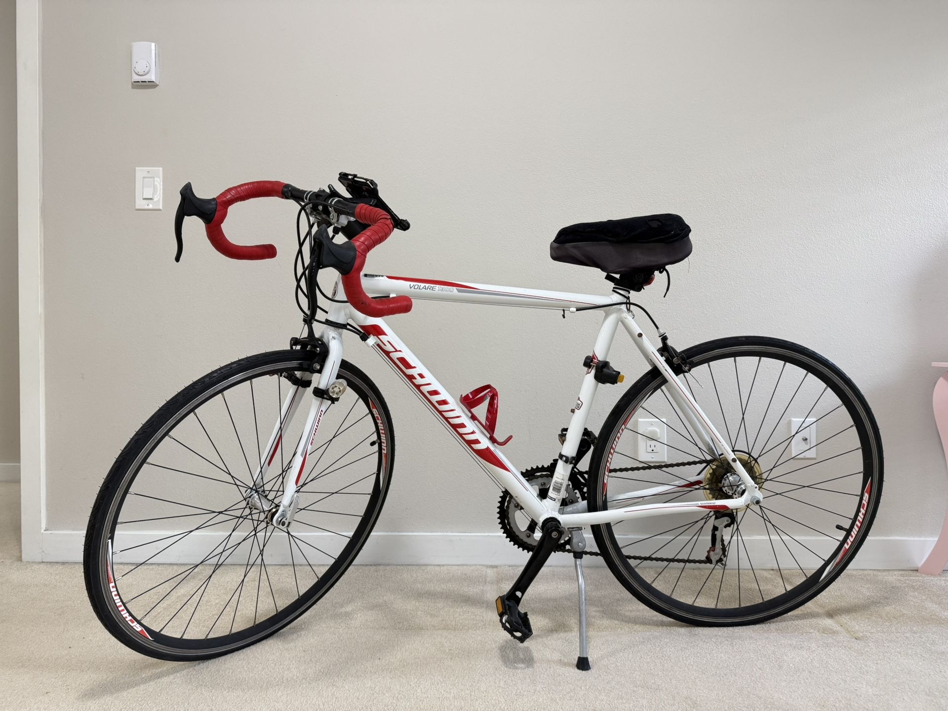 Schwinn Volare 1300 Road Bike