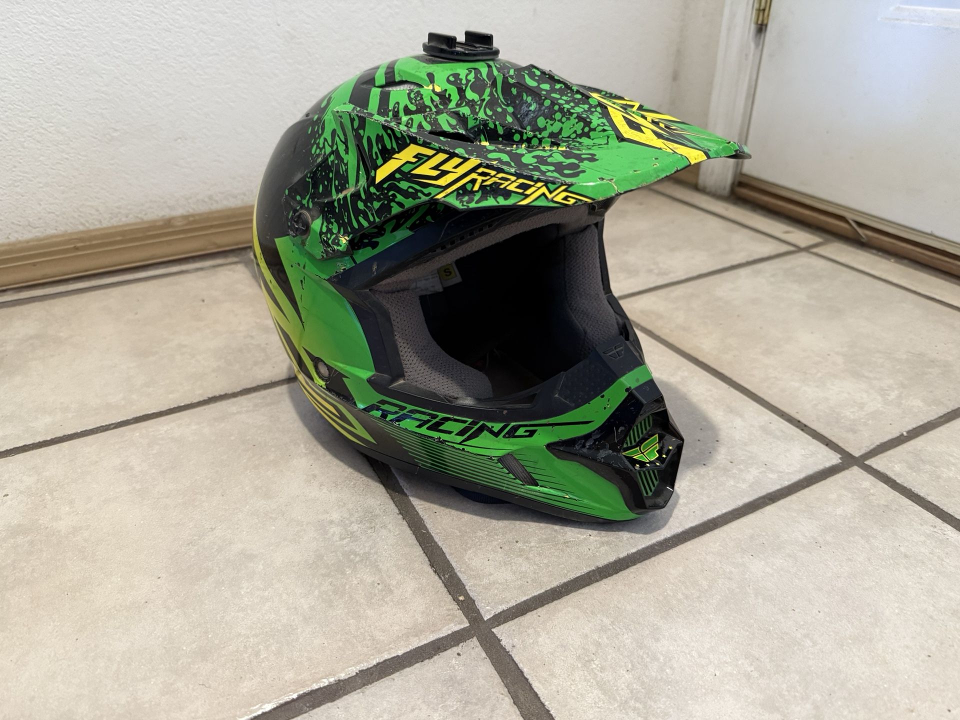 Fly Racing Kinetic motocross helmet, adult size small