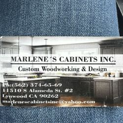 Custom Kitchen Cabinets