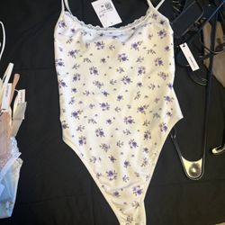 Forever 21 Bundle Size Medium Seamless 