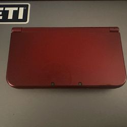 Red Nintendo 3DS XL