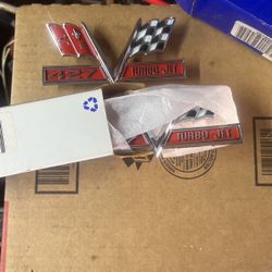 NOS Chevy 427 Badges