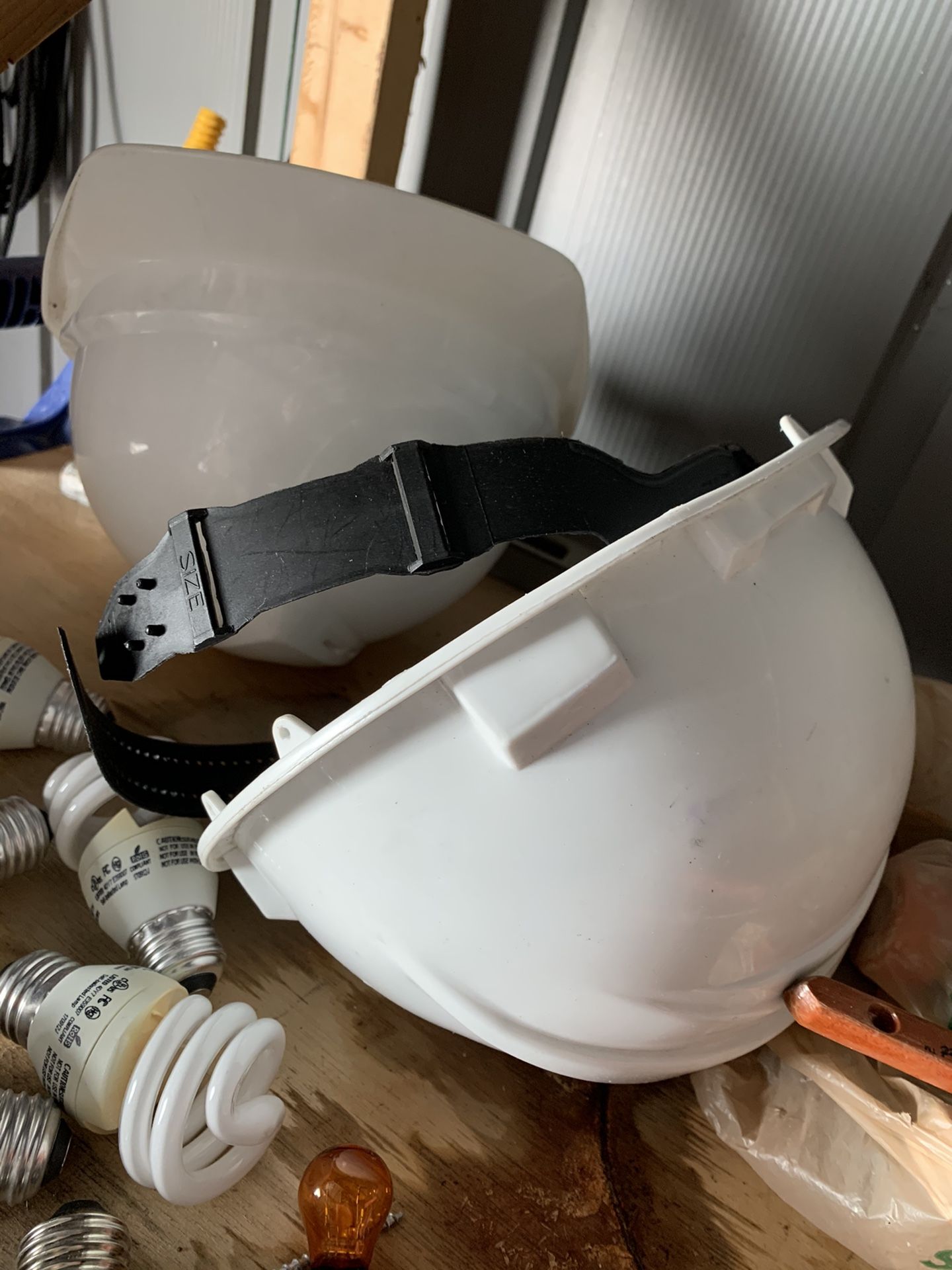 Safety hard hat