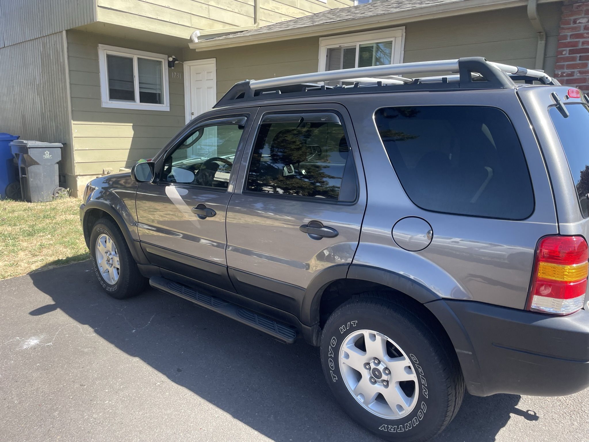 2003 Ford Escape
