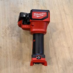 📌Milwaukee M18 18V Lithium-Ion Cordless Brushless Threaded Rod Cutter (Tool-Only) PRECIO FIRME NO MENOS👉$265