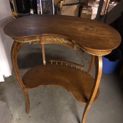 Antique Oak SideTable  NEEDS To Go - Make An Offer!!