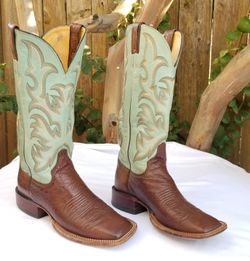 Justin western cowgirl boots Size 8 B