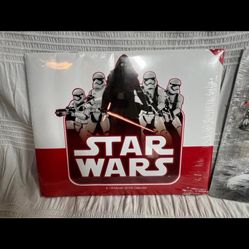 2 Star wars  2016 Calendar The Force awakens New