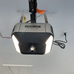 Garage Door Opener 