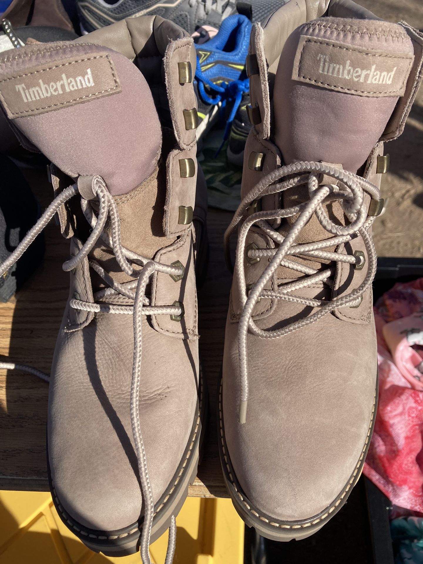Timberland Womens Boots Size 9