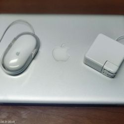 Apple MacBook Pro 