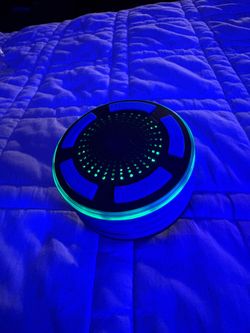 Round water resistant Portable Bluetooth Speaker with LED Light