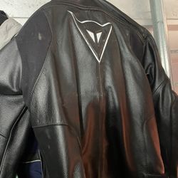 Dainese Leather Street Bike Jacket Size 50