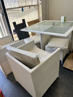 Patio furniture 8 seating dinning table or game table