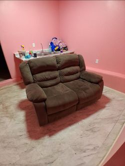 Reclining  love seat