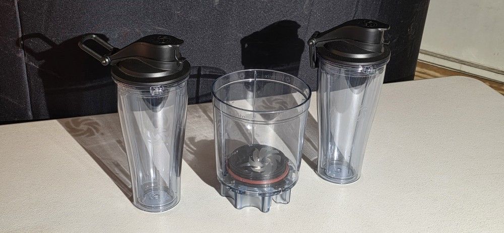Vitamix Personal Mixing Cup 2 Tumblers 