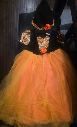 Girls witch costume