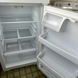 Refrigerator For Sale 