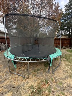 12’ Trampoline