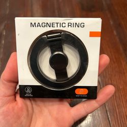 Magnet phone ring / fidget