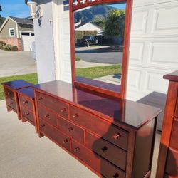 Bedroom Set - Queen 2