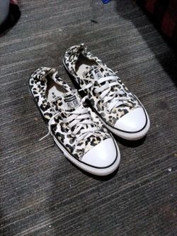 New Size 11 Converse 