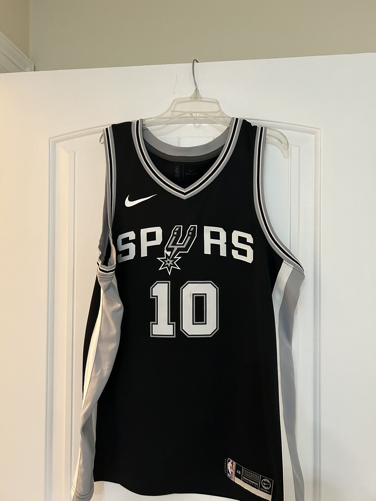 Spurs Basketball jersey