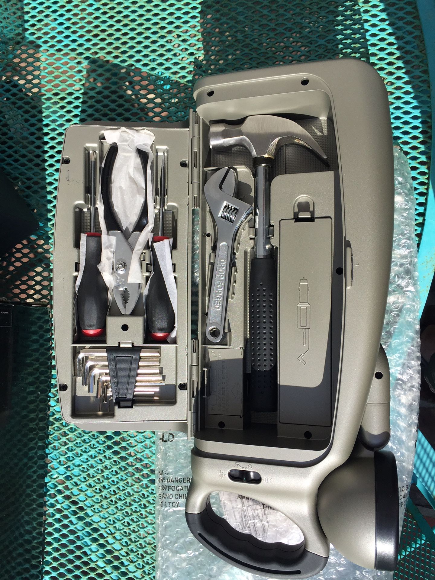 Lantern with Tool Kit and Blinking Light