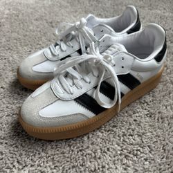 Men’s Adidas Sambas
