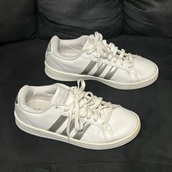 Adidas Shoes Size 6 1/2 Good Condition.      $25 