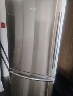 Hisense Bottom Freezer Refrigerator Stainless Steel
